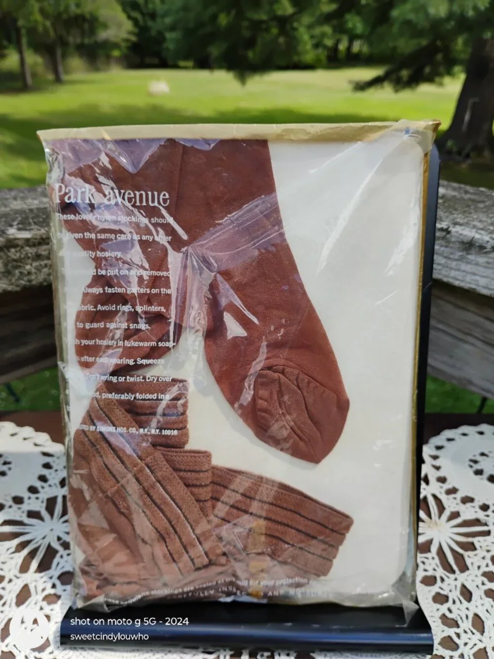 vintage Park Avenue brand thigh high hose Parkilon Stockings Medium Size B